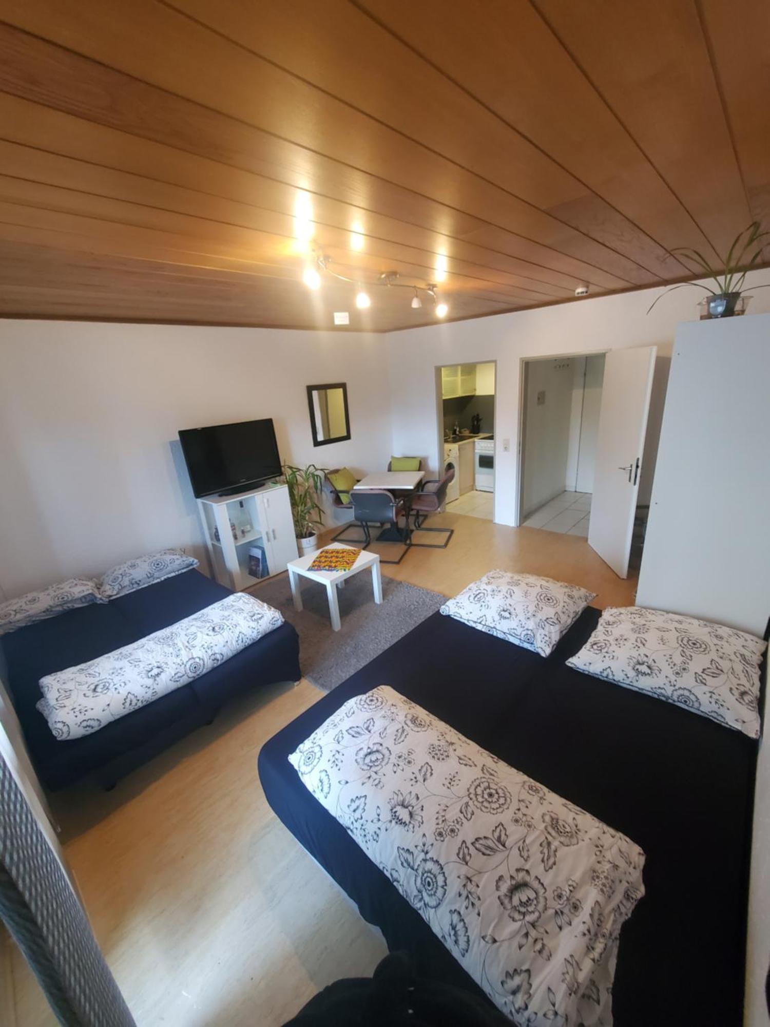 Einzimmerwohnungmit Grossem Balkon Mietersheim Dış mekan fotoğraf